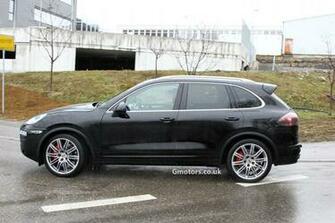 Porsche Cayenne Widescreen Wallpaper