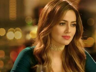 Sana Khan Hq Wallpaper Filmibeat