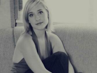 September By Stephen Comments Off On Allison Mack Wallpaper