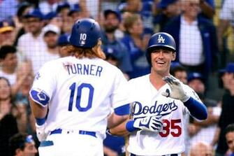 Justin Turner Cody Bellinger Lead Dodgers Offensive Barrage
