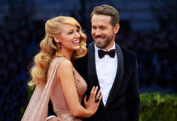 Blake Lively Ryan Reynolds HD Wallpaper Background Image