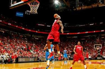 Lebron James Dunk The Art Mad Wallpaper