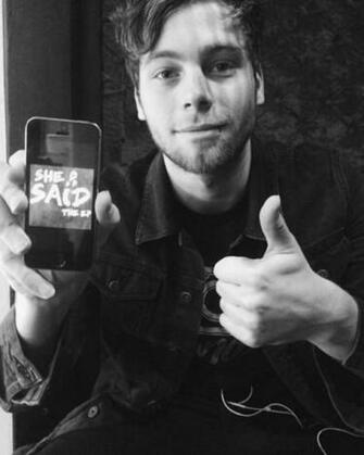 Luke Hemmings Image Wallpaper And