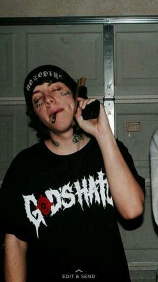 Lil Xan Betrayed Memes Island Amino