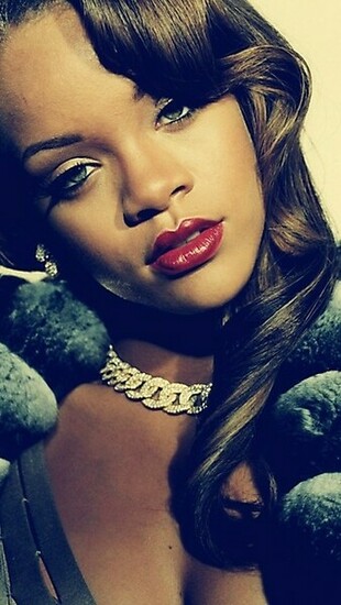 Sfondo Wallpaper Per iPhone Rihanna Coi Capelli Lunghi Gif