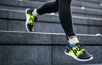 Wallpaper Women Workout Stairs Sportswear Sports Shoes Image