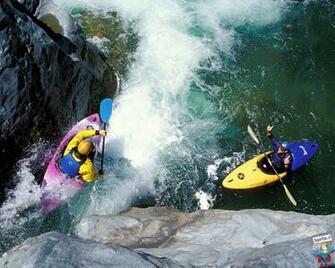 Kayak Wallpaper HD