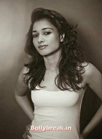 Tamanna Bhatia HD Wallpaper Pics