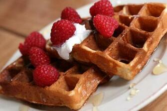 Waffles With Syrup Wallpaper