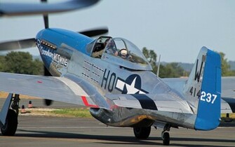 North American P Mustang Wallpaper