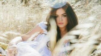 Lucy Hale Wallpaper