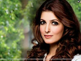 Bollywood Actress HD Wallpaper Santabanta Twinkle Khanna