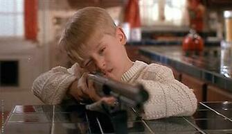 Macaulay Culkin Image Home Alone Wallpaper And Background