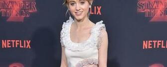 Natalia Dyer Stranger Things Event Full HD 2k Wallpaper