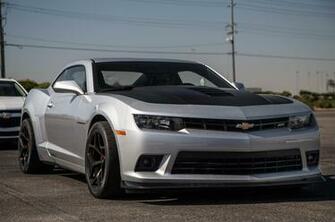 Chevrolet Camaro Ss 1le On Z28 Photo