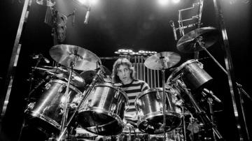 Opinion Neil Peart Beyond The Gilded Cage New York Times
