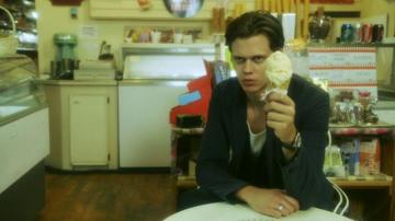 Bill Skarsgard S Cecil