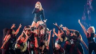 Taylor Swift Is Poised For Music S Biggest Payday Axios