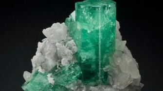 Beryl Emerald Colombia 43mm High Resolution HD