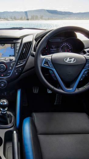 Wallpaper Hyundai Veloster Street Turbo Blue Interior Cars