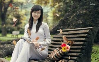 Vietnamese Girl On The Bench Wallpaper