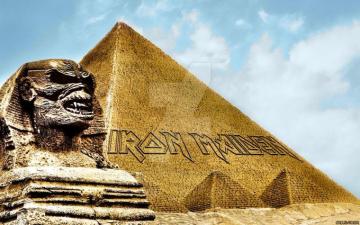 Powerslave Wallpaper Group