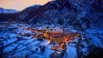 A Cosy Spanish Village By Microsoft Wallpaper