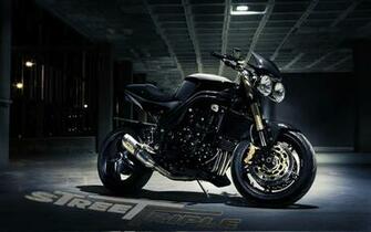 Just Because It S A Triumph And Has Two Headlights Triumph675 Net