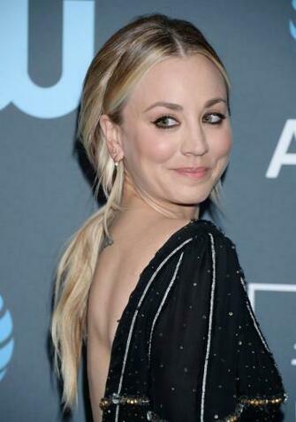 Kaley Cuoco Photo Of Pics Wallpaper