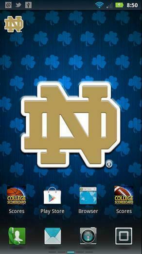 Notre Dame Revolving Wallpaper Screenshot