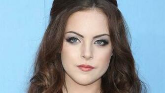 Elizabeth Gillies HD Wallpaper