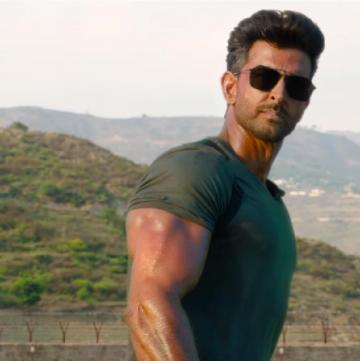 Hrithik Roshan Wallpaper New Look Hair Cool Eyewear Chin