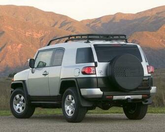 Toyota Fj Cruiser V6 Awd Wallpaper