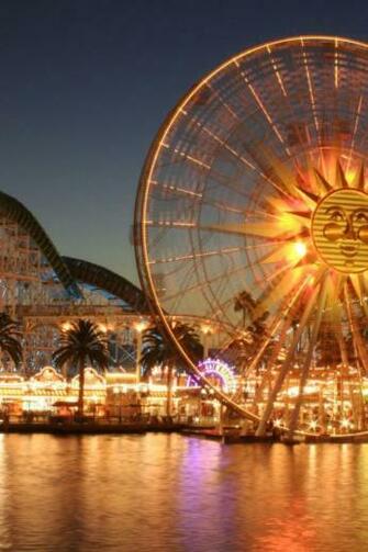 California Adventure Disneyland Mobile Resolutions