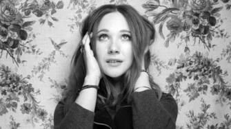 Juno Temple HD Wallpaper
