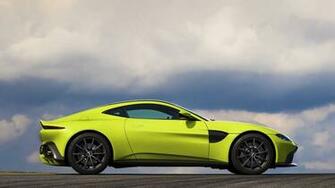 Aston Martin Vantage Motor1 Photos