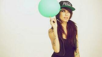 Girl And A Balloon Swag Zastavki