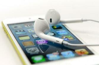 Ipod 4th Generation HD Desktop Wallpaper