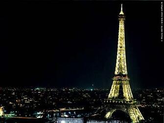 Paris Eiffel Tower Wallpaper