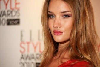68229d1313560395 Rosie Huntington Pics Jpg