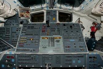 Capture The Flight Deck Cockpit Of Space Shuttle Discovery