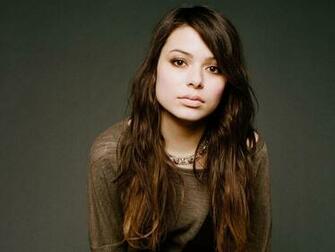 Miranda Cosgrove Wallpaper