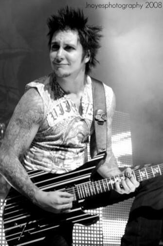 Syn Gates Synyster Photo