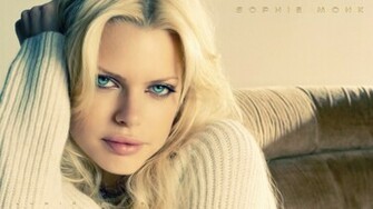Sophie Monk Hot HD Wallpaper