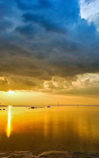Sunset Over The Sea Wallpaper HD