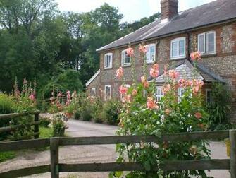 English Cottage Wallpaper Desktop Background HD Widescreen