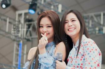 HD Wallpaper Women Blackpink Jennie Jisoo