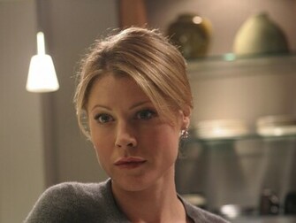 Julie Bowen Wallpaper