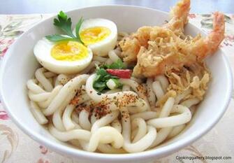 Prawn Tempura Udon Noodle Soup Wallpaper HD