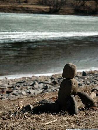 Vertical Wallpaper Stony Sunbather
